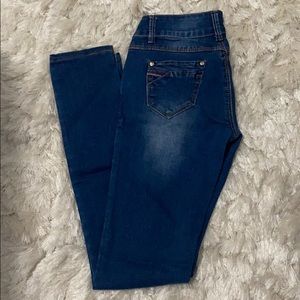 Skinny low rise jeans